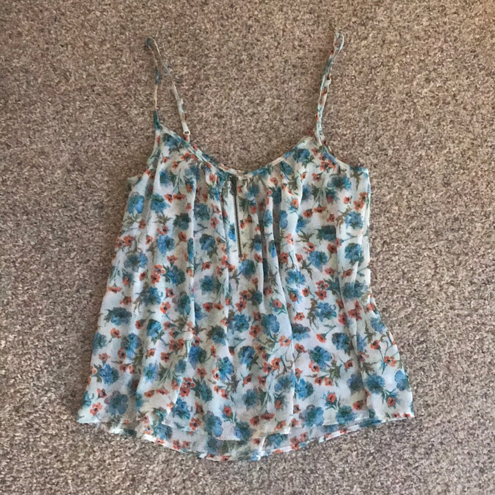 Women’s floral tank